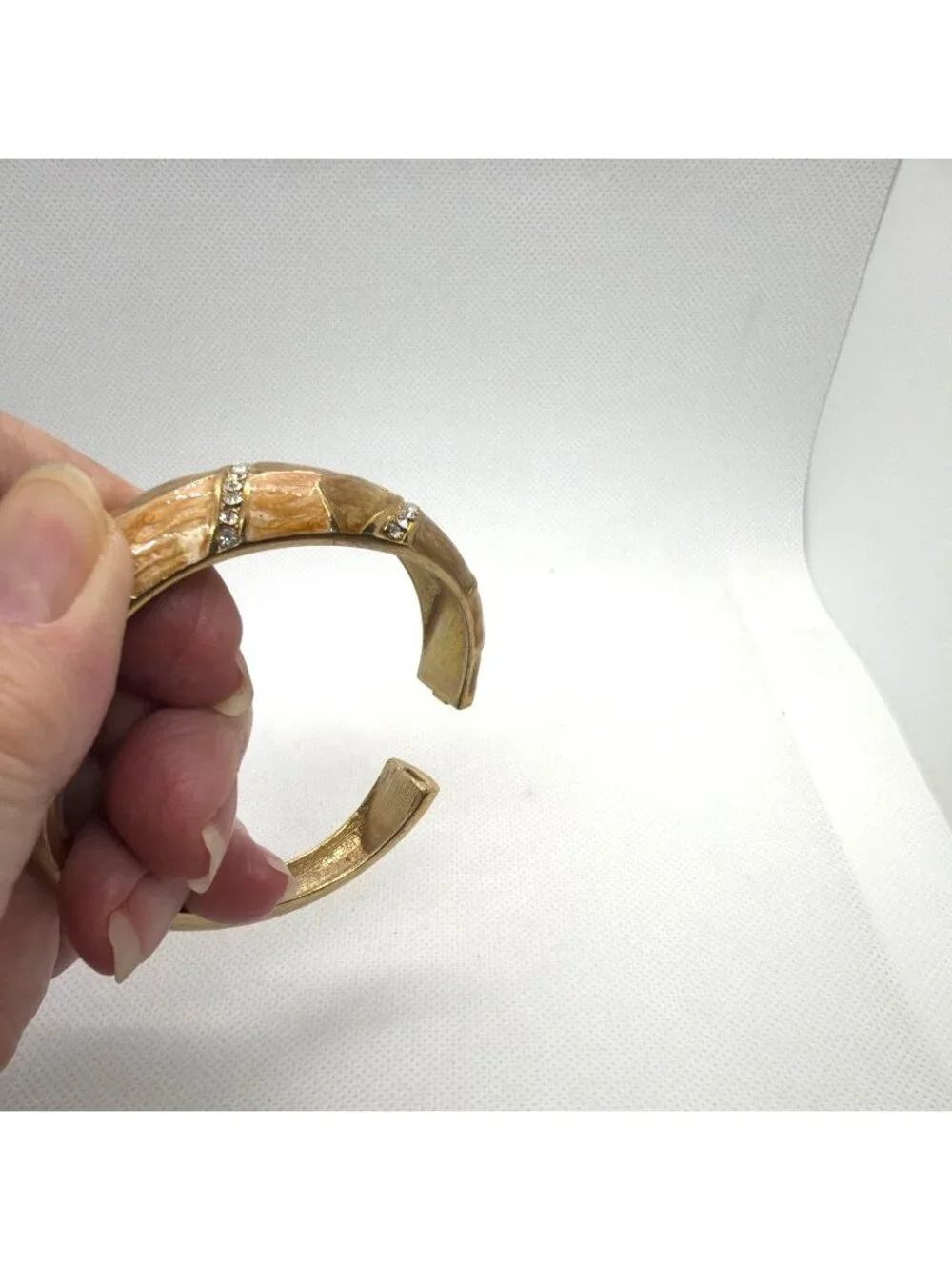 VTG Art Deco Enamel Gold Tone Hinged Bangle Rhinestone Clamper Retro Bracelet - Picture 5 of 16